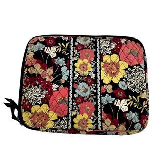 Vera Bradley Floral 14" Laptop Case Quilted Padded Zip Happy Snails 2011 Retired